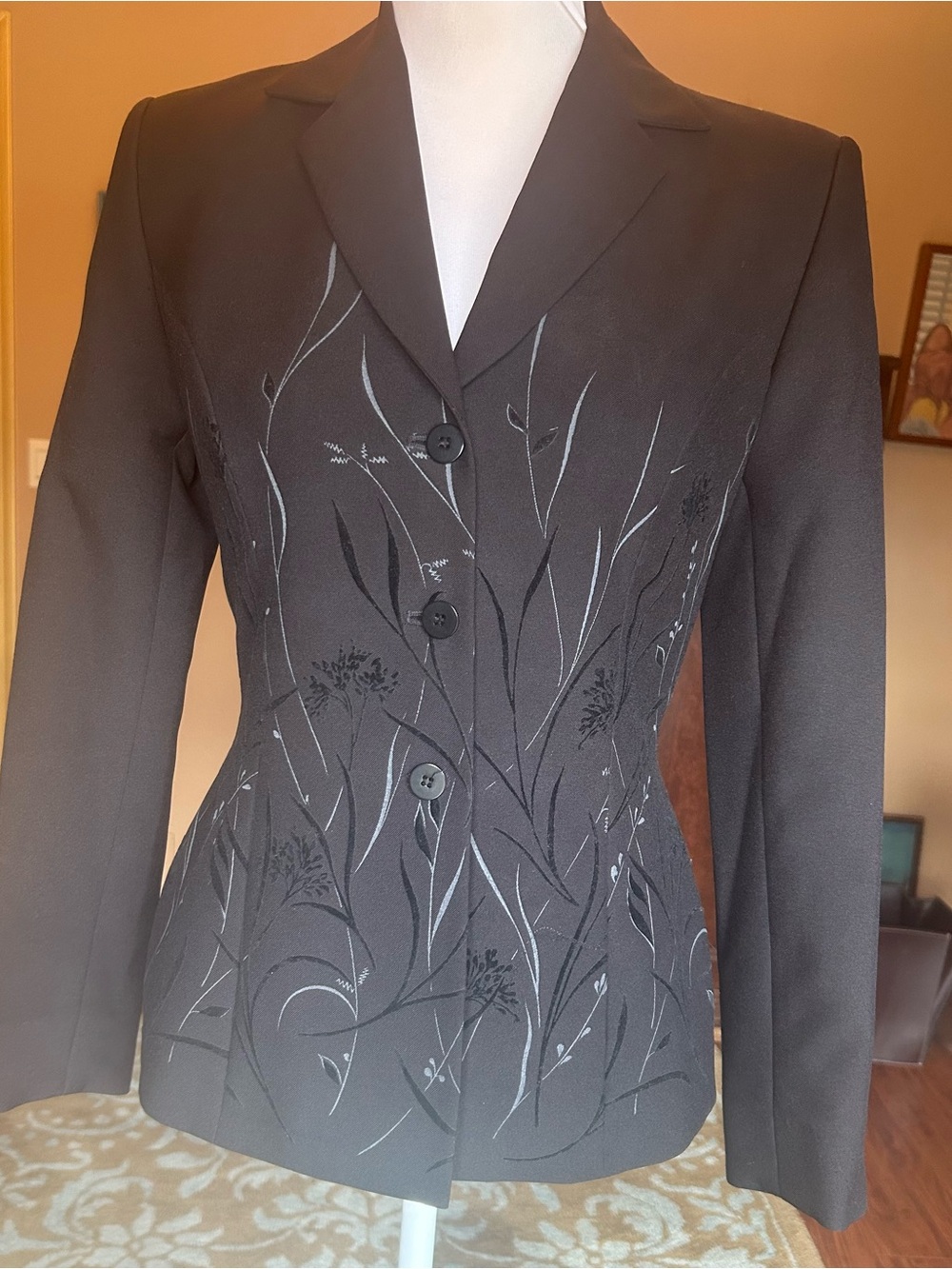 Georgiou Studios floral detailed jacket
